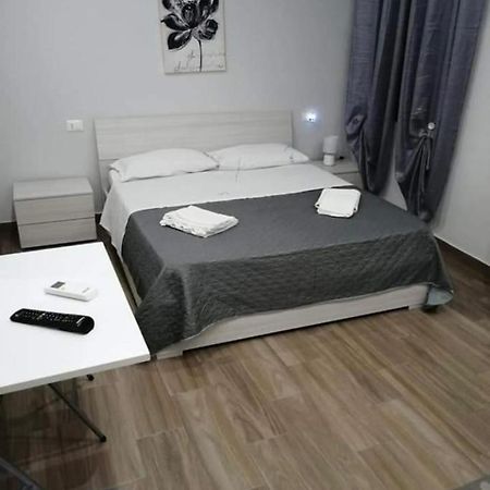 Apartamento La Casa Dei Fiori Trapani Exterior foto
