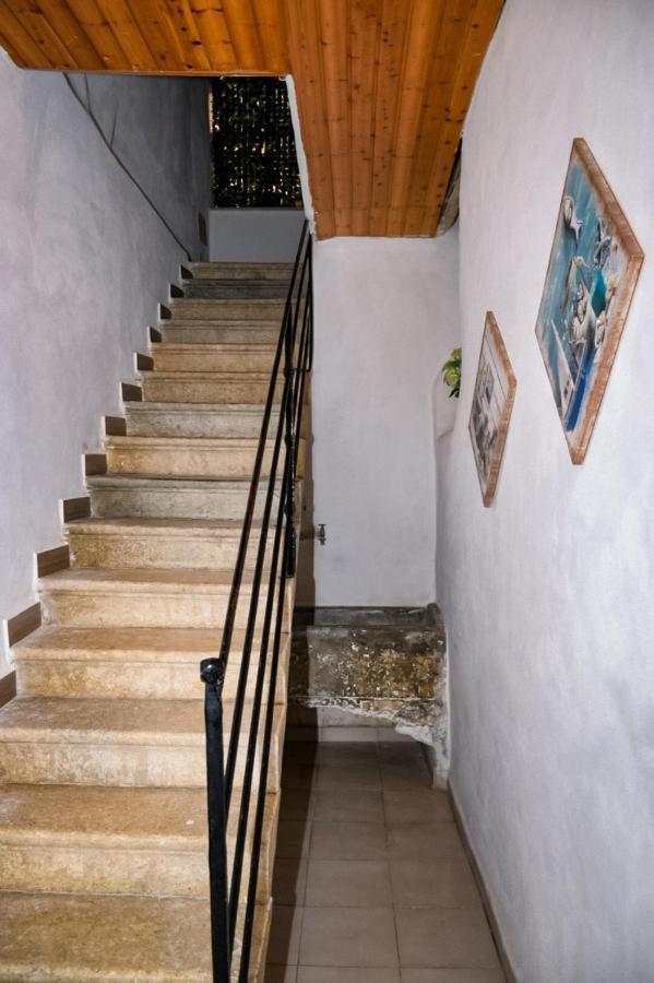 Apartamento La Casa Dei Fiori Trapani Exterior foto